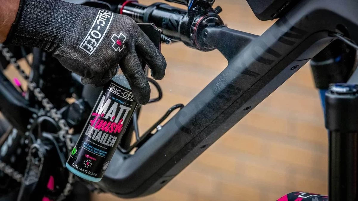 Muc-Off Matt Finish Detailer Beschermspray 250ML - Afbeelding 5